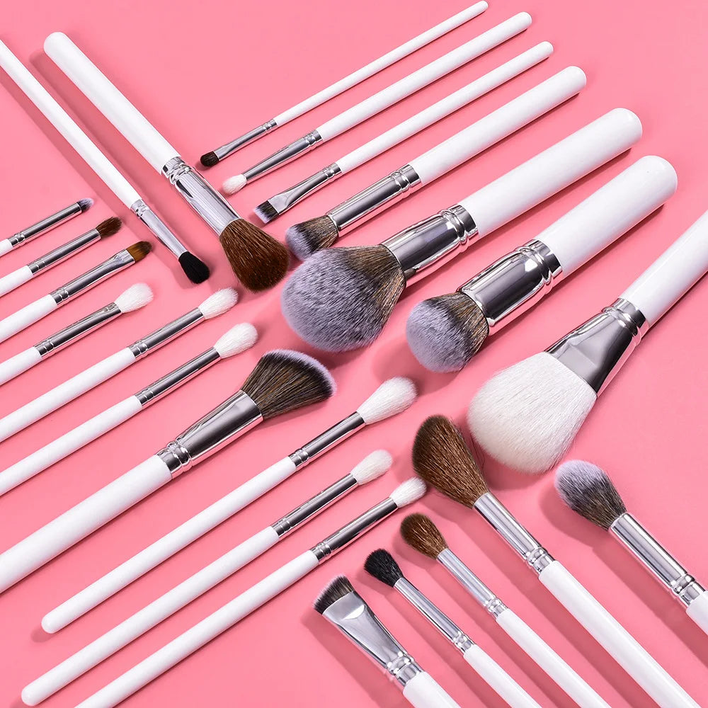 Set de 30 Pinceaux Maquillage Professionnels – Manche Blanc