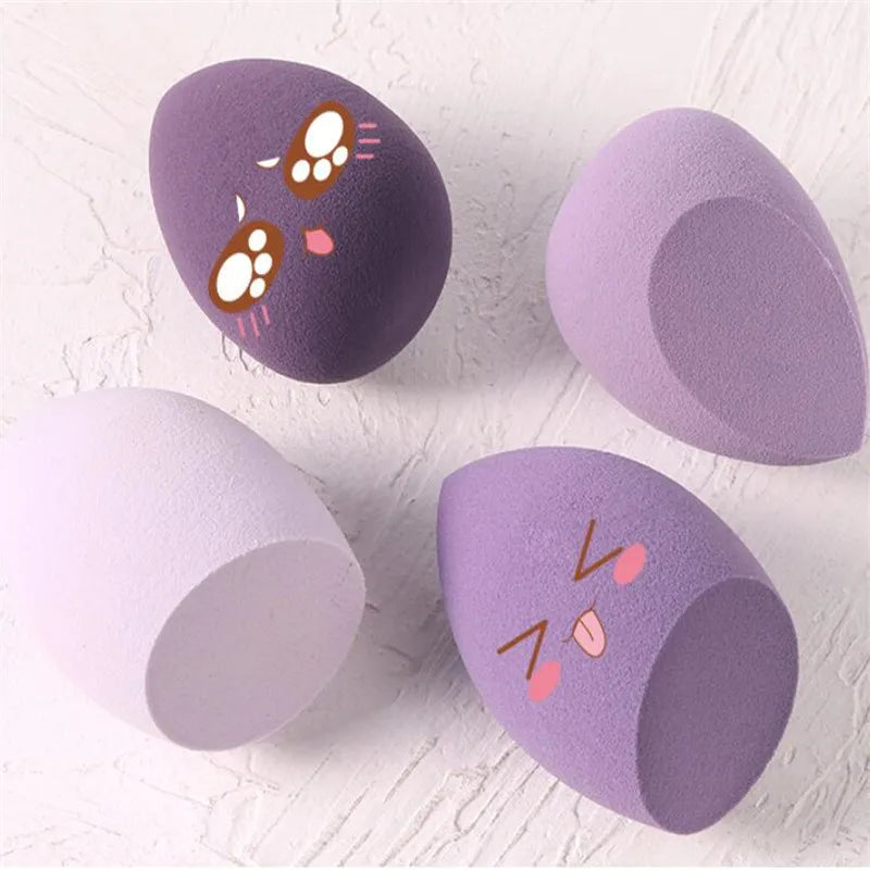 Lot de 4 éponges maquillage – Fond de teint, poudre & blending, sans latex