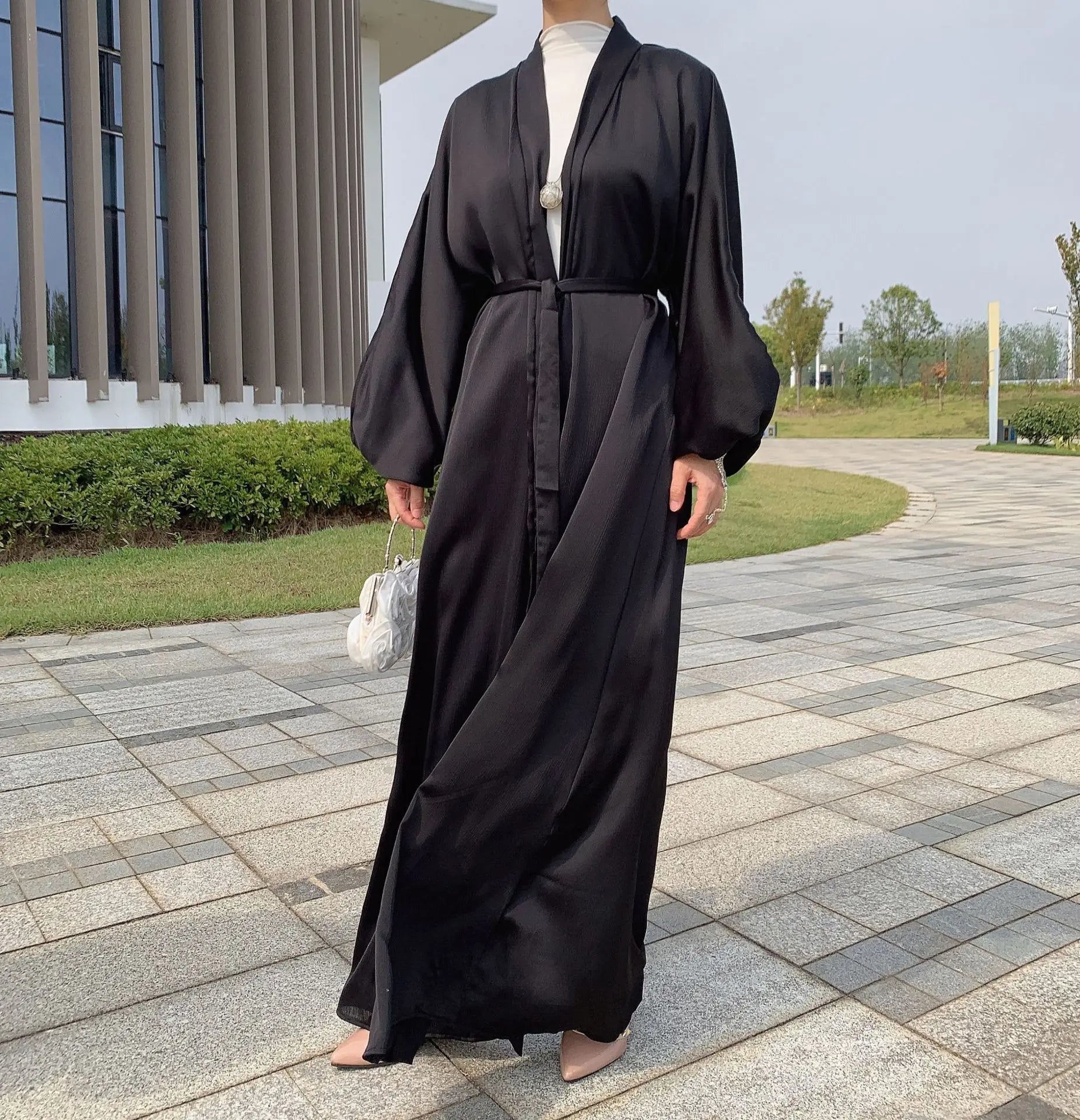 Abaya Satin Longue Élégante - 8 coloris