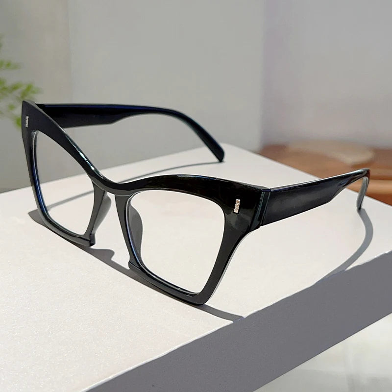 Lunettes œil de chat femme – Monture plastique – Plusieurs coloris