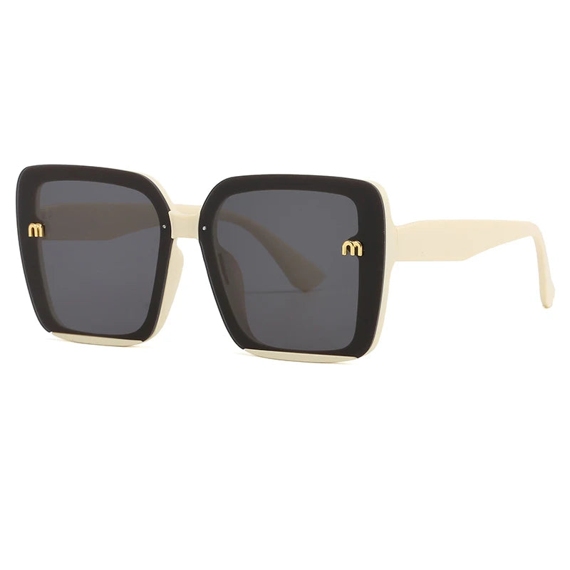 Lunettes de soleil carrées – Plusieurs coloris
