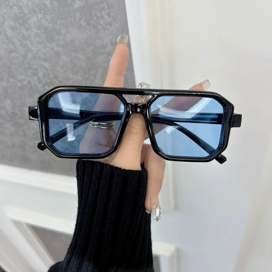 Lunettes de soleil femme carrées miroir – Plusieurs coloris