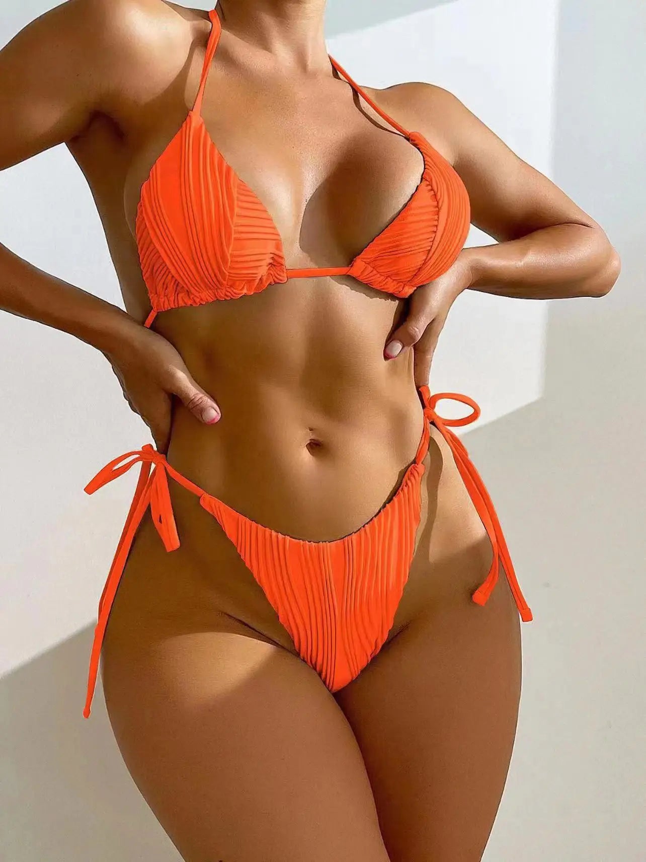 Bikini  2 Pièces – Dos Nu  Taille Haute -Plusieurs coloris