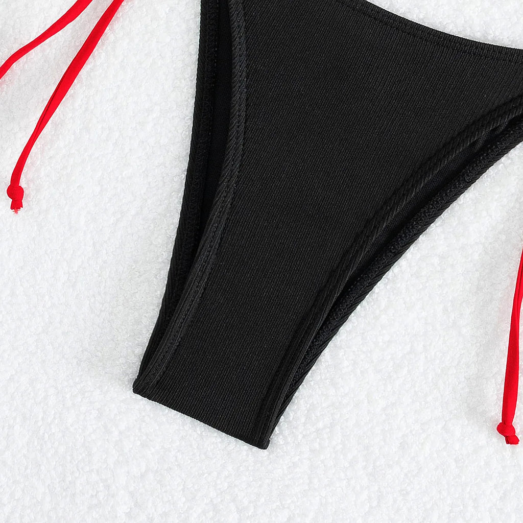 Bikini cerise à Laçage & Taille Haute – Noir ou  Blanc cerise