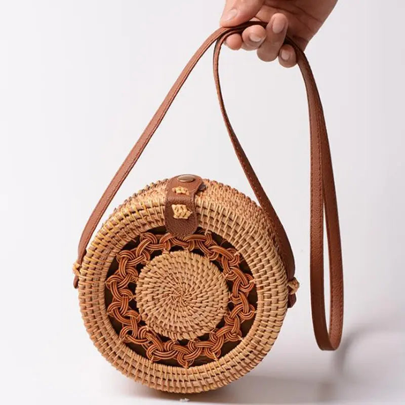 Sac à main tissé en rotin – Plage été – Plusieurs modéles