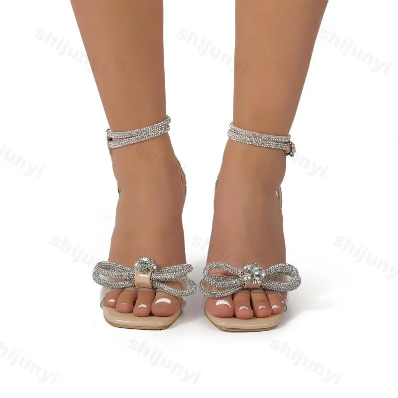 Sandales Femme Été – Sangle Arrière & Nœud Strass Stiletto
