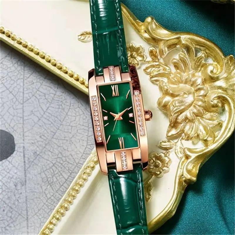 Montre femme carrée – Bracelet cuir, quartz – Plusieurs coloris