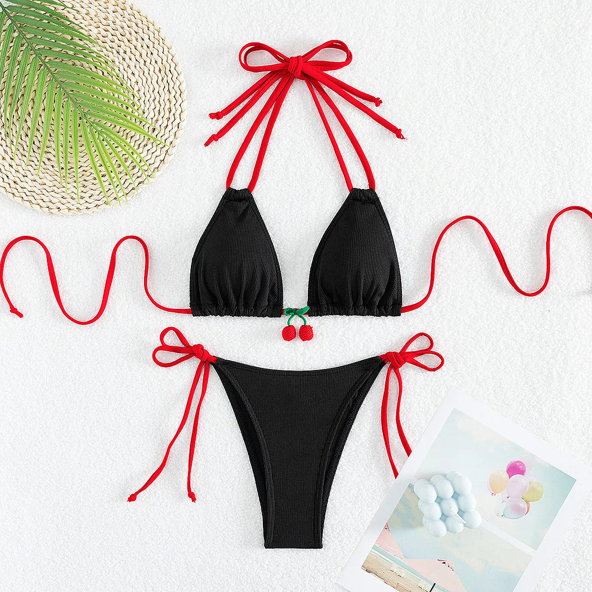 Bikini cerise à Laçage & Taille Haute – Noir ou  Blanc cerise