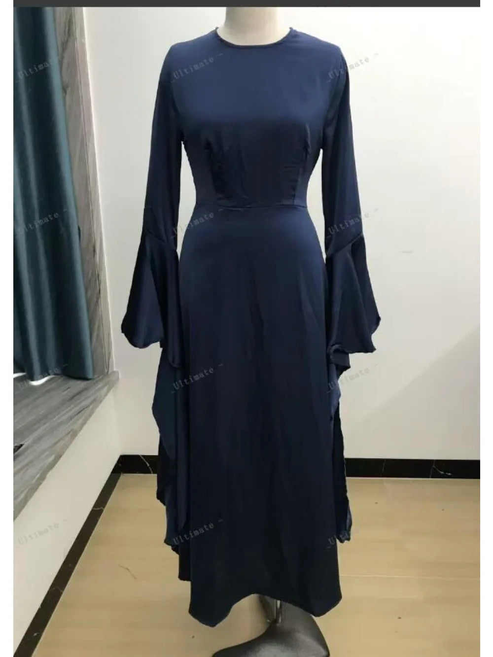 Robe Longue Caftan – Style Dubaïote, Manches Évasées (Plusieurs coloris)