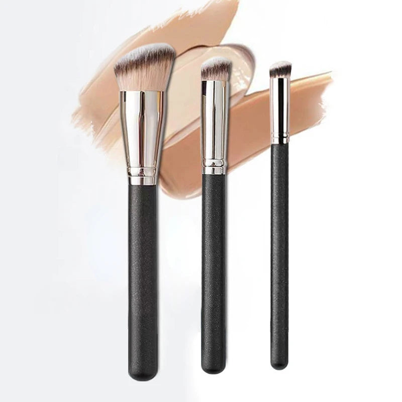 Pinceau Fond de Teint & Correcteur Angulaire – Couverture Parfaite