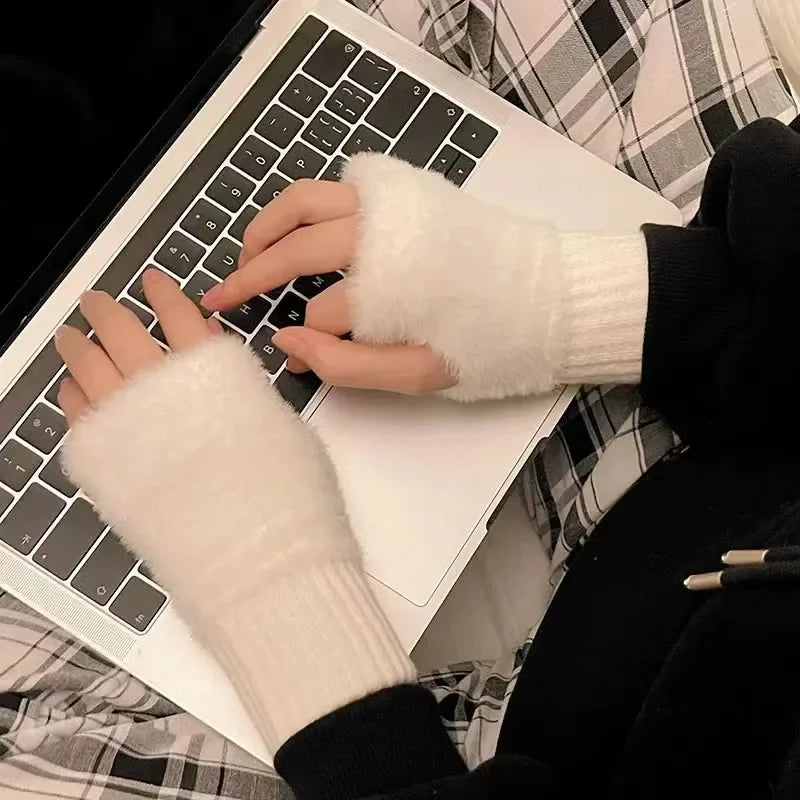 Gants sans doigts femme – Tricotés, mi-doigts – Plusieurs coloris