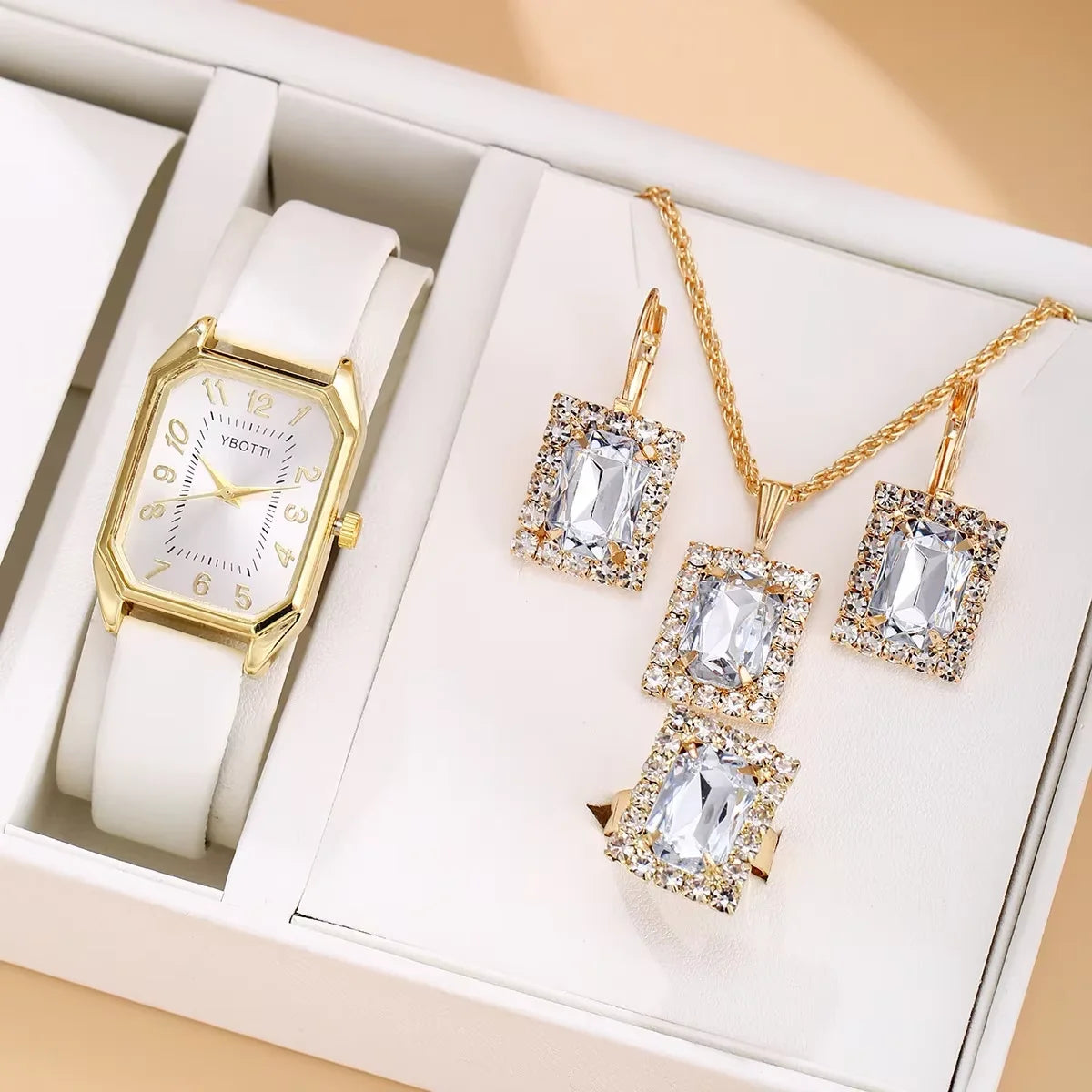 Montre femme carrée – Bracelet cuir, quartz – Plusieurs coloris