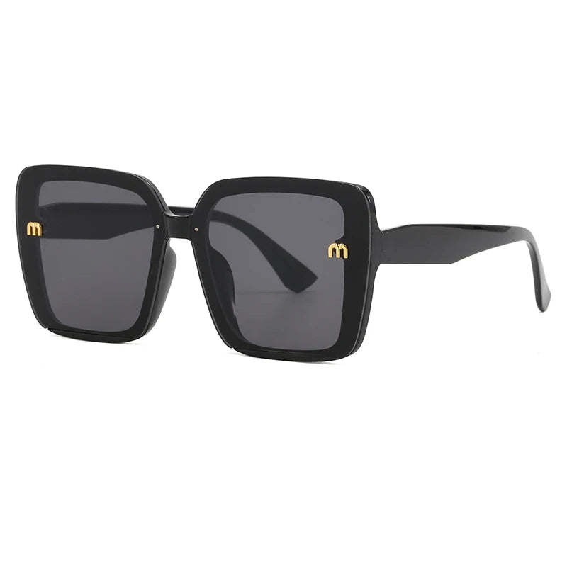 Lunettes de soleil carrées – Plusieurs coloris