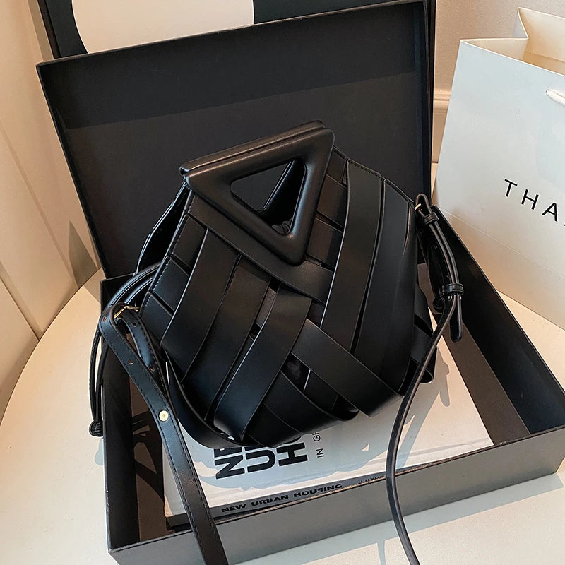 Pochette tissée en PU – Sac tressé minimaliste – Plusieurs coloris
