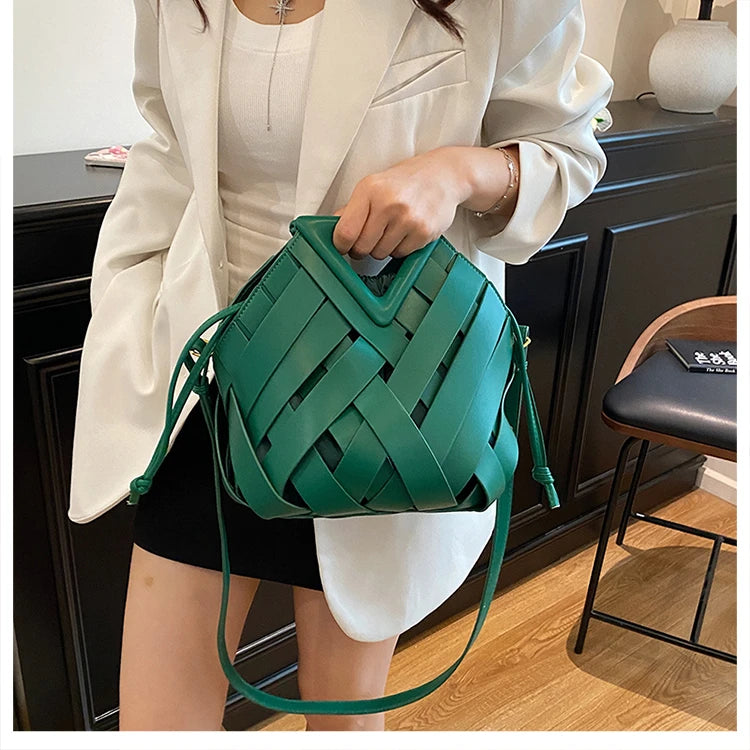 Pochette tissée en PU – Sac tressé minimaliste – Plusieurs coloris