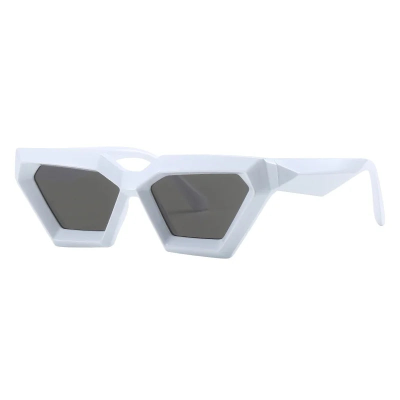 Lunettes de soleil femme carrées – Monture polycarbonate – Plusieurs coloris