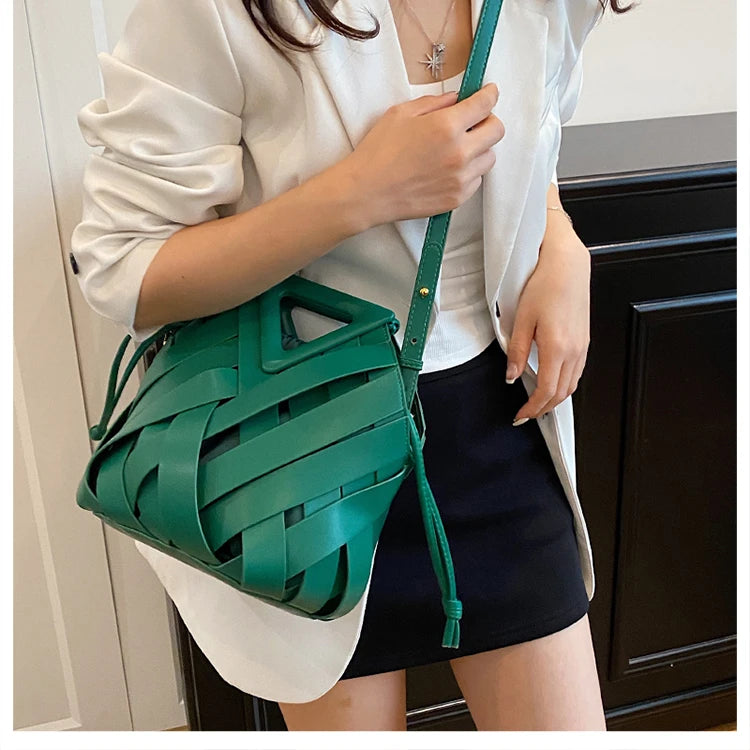 Pochette tissée en PU – Sac tressé minimaliste – Plusieurs coloris