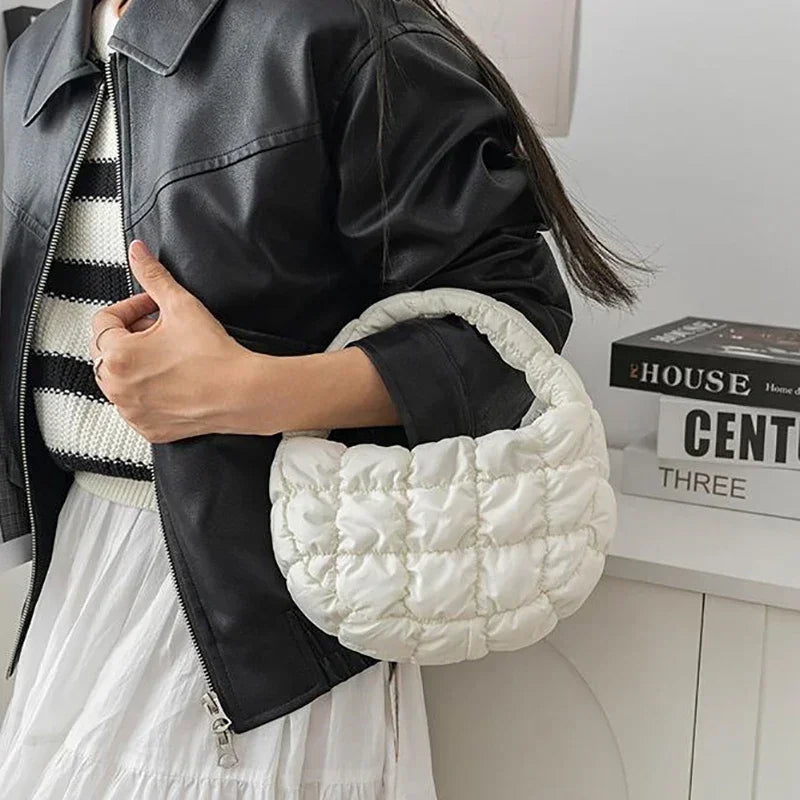 Pochette matelassée en nylon – 2 coloris