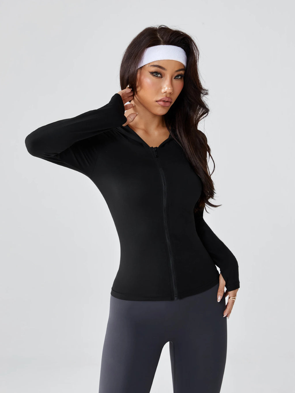 Sweat à Capuche Femme – Coupe Slim & Ajustée