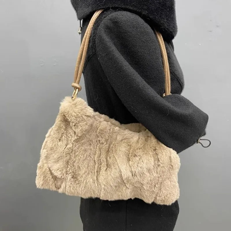 Sac à main femme doux et glamour  -  soirée & hiver, 5 coloris