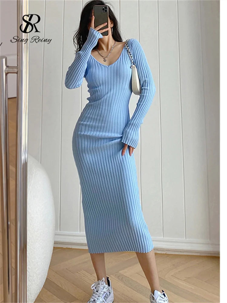 Robe Maille Femme – Col V, Coupe Bodycon & Manches Longues