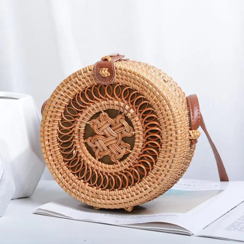 Sac à main tissé en rotin – Plage été – Plusieurs modéles