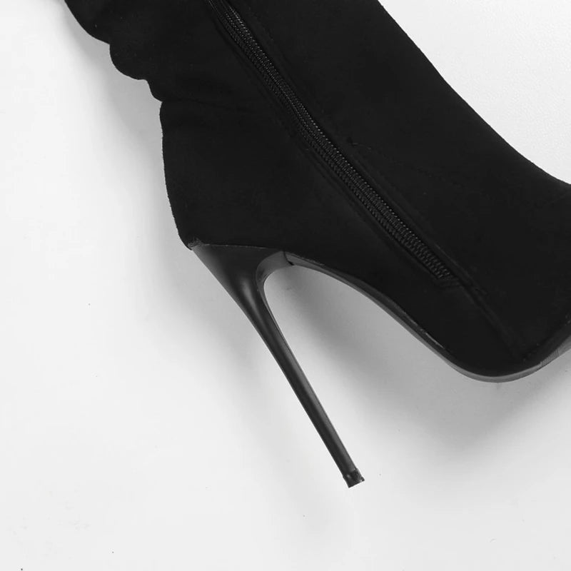 Bottes Cuissardes Femme – Talon Aiguille 12 cm & Bout Pointu
