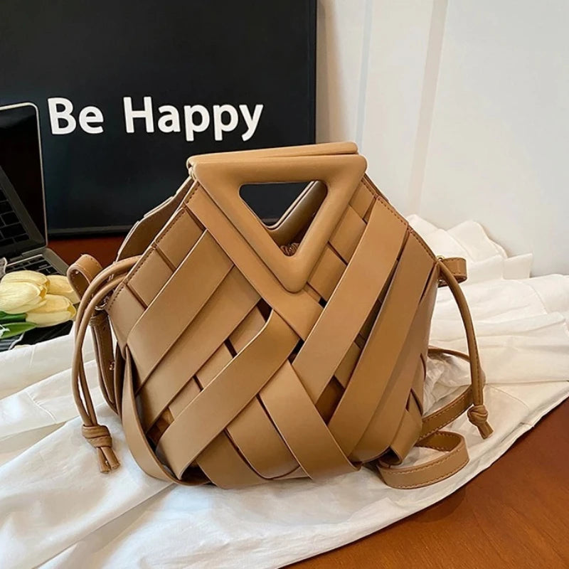 Pochette tissée en PU – Sac tressé minimaliste – Plusieurs coloris