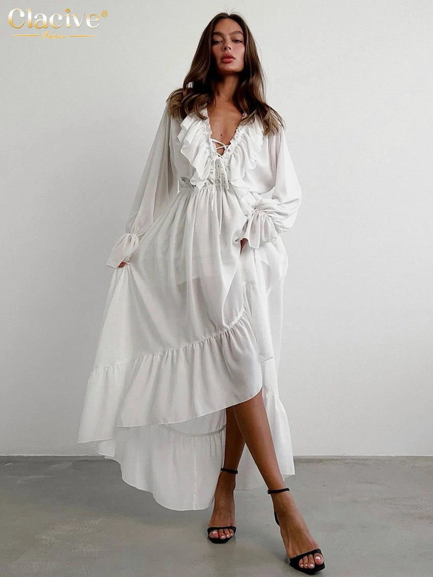 Robe Longue Blanche Femme – Col V, Manches Longues & Coupe Plissée Loose