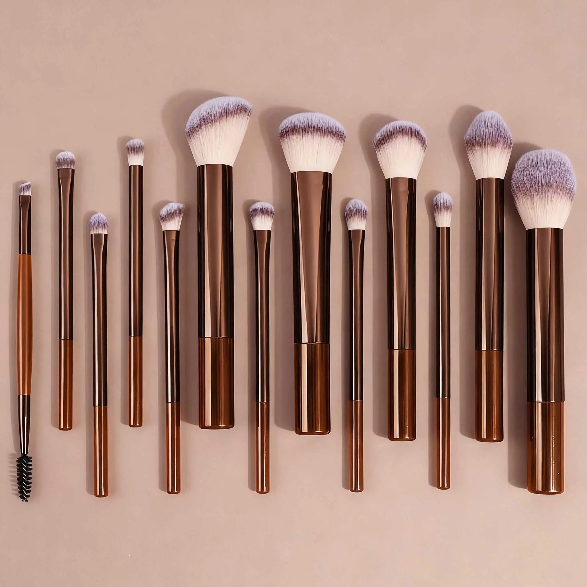 Set 13 pinceaux maquillage – Fond de teint, poudre, fard à paupières, blush & kabuki