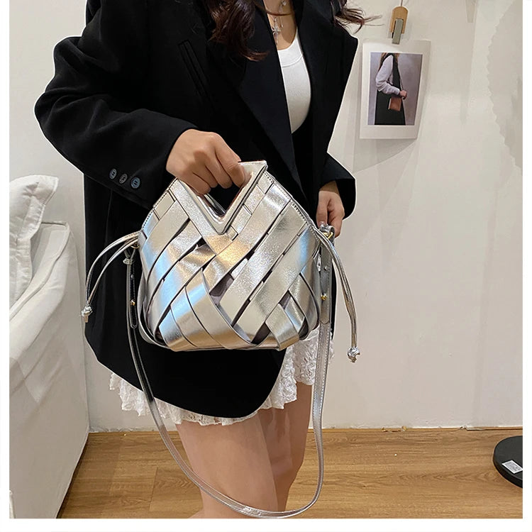 Pochette tissée en PU – Sac tressé minimaliste – Plusieurs coloris