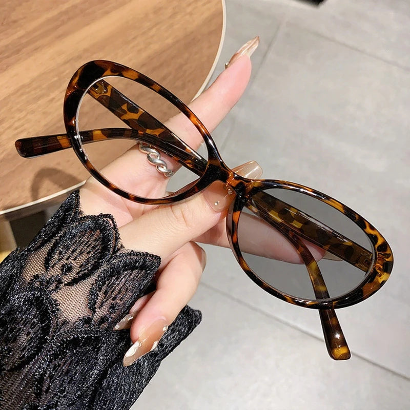 Lunettes photochromiques de vue femme – Monture ovale, anti lumière bleue